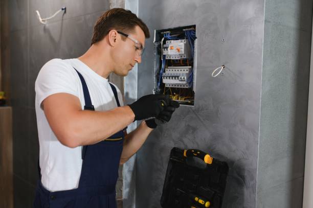 Best Commercial Electrician Services  in Bay Harbor Islands, FL